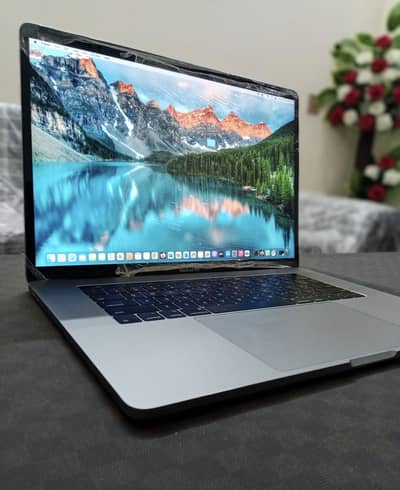 MacBook Pro 2017