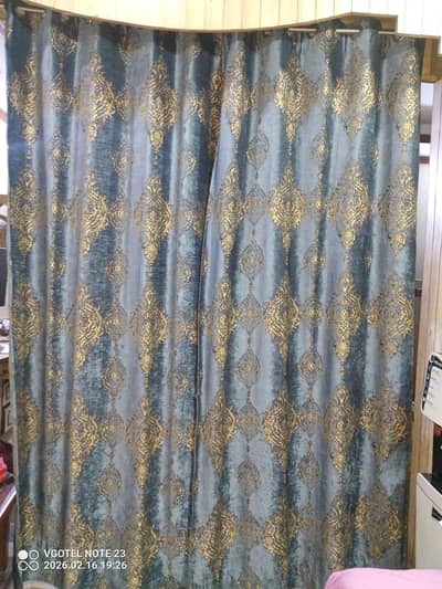 curtains in good condition for  sale