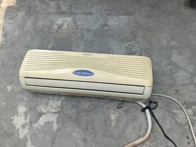 1 Ton sankyo AC  for sale