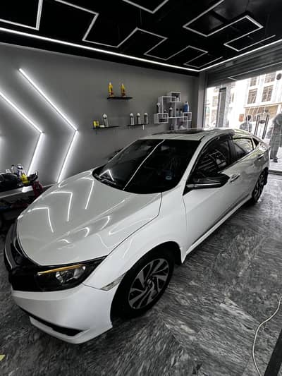 Honda civic 2017 model