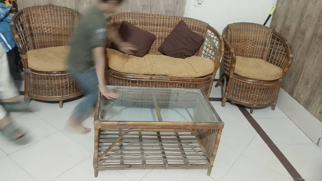 sofa set with table 4