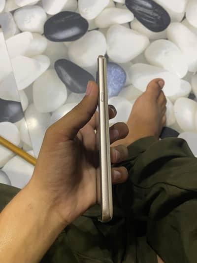 LG V60 ThinQ 5G
