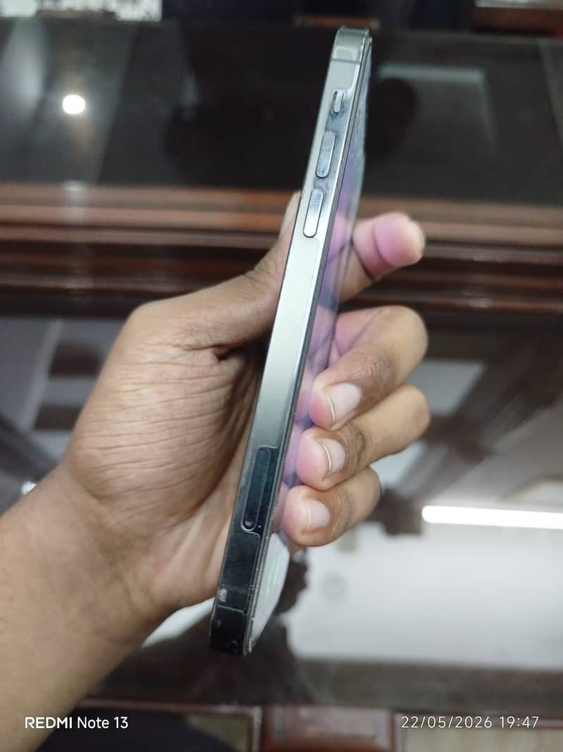 Iphone 12pro 1