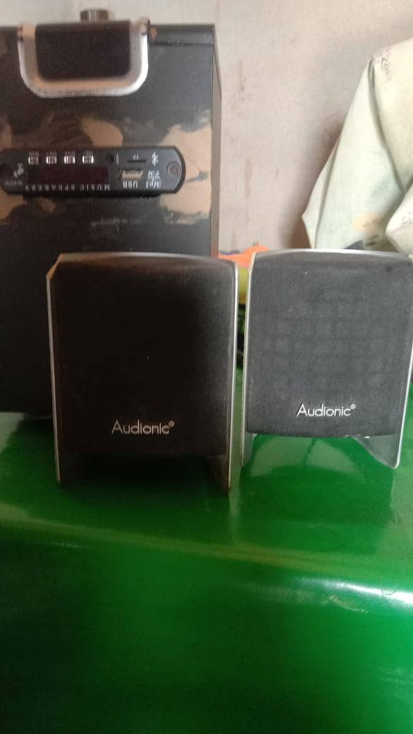 Audionic Woofers, Bluethooth, USB 1