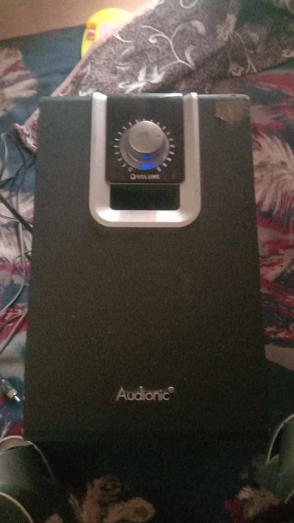 Audionic Woofers, Bluethooth, USB 2