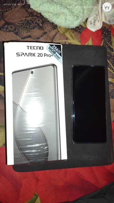Tecno spark 20 pro Plus