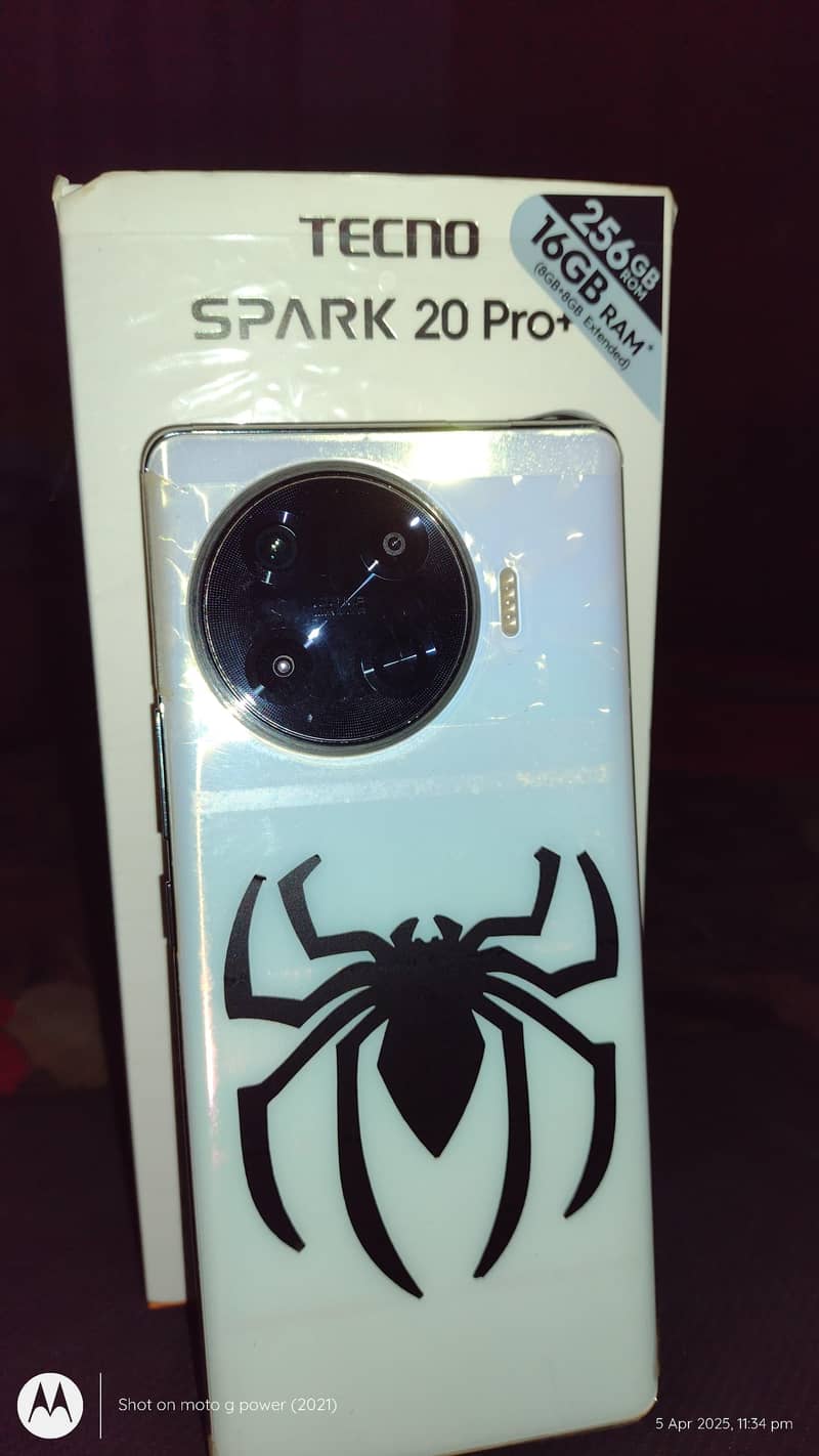 Tecno spark 20 pro Plus 2