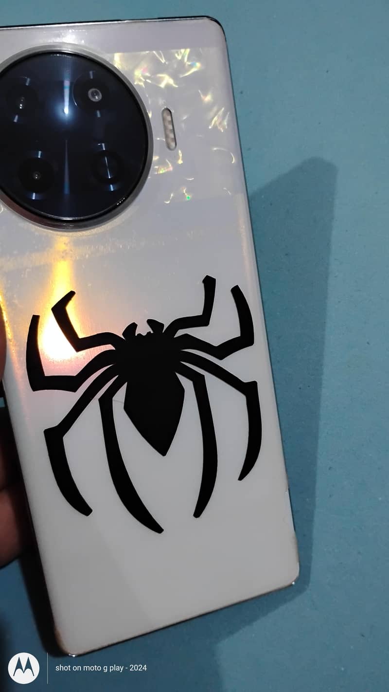Tecno spark 20 pro Plus 12