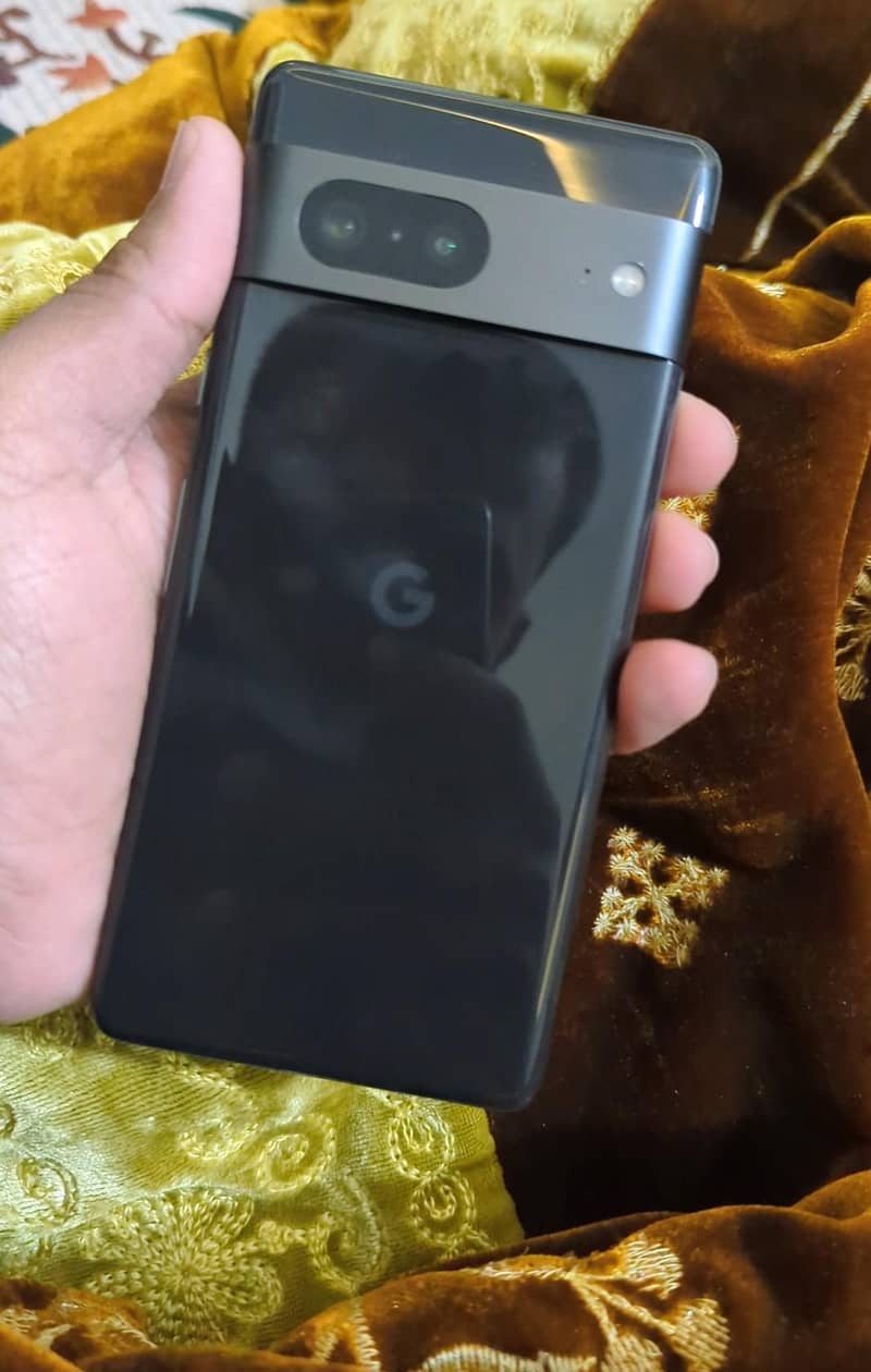 GOOGLE PIXEL 7 OFFICIAL PTA LUSH CONDITION 10/10 USA VARIANT 2