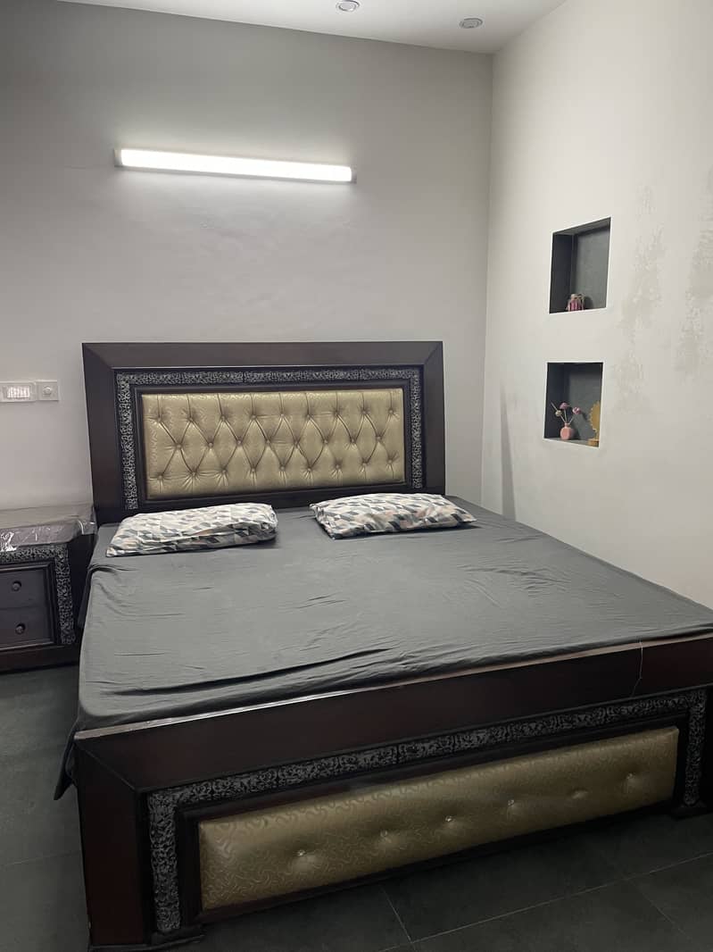 Bedroom doublee bedset 0