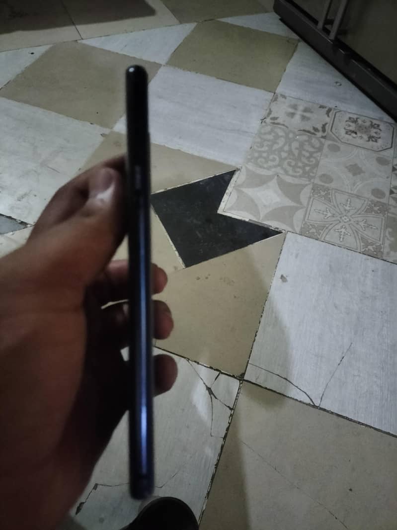 One Plus 7 Pro 3