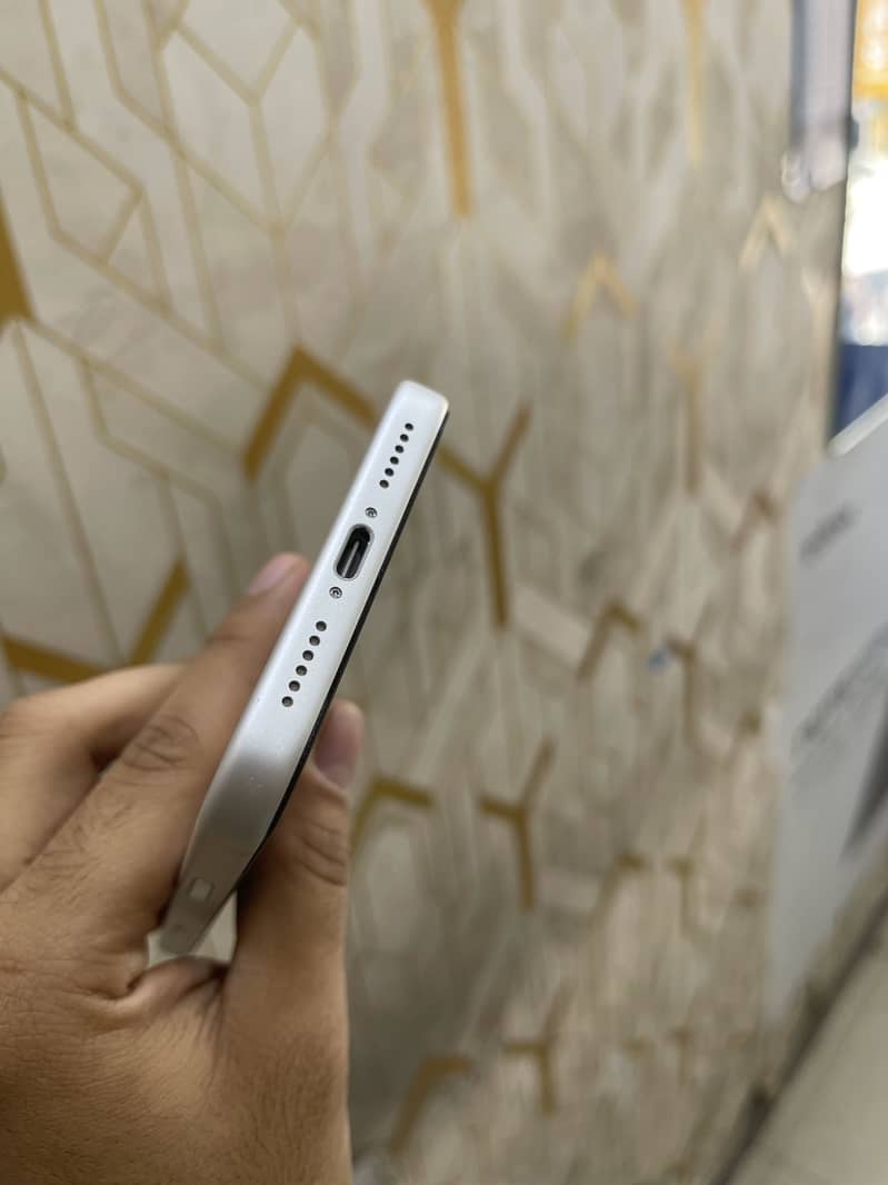 iPhone 17 pro max 256 physical sim 0
