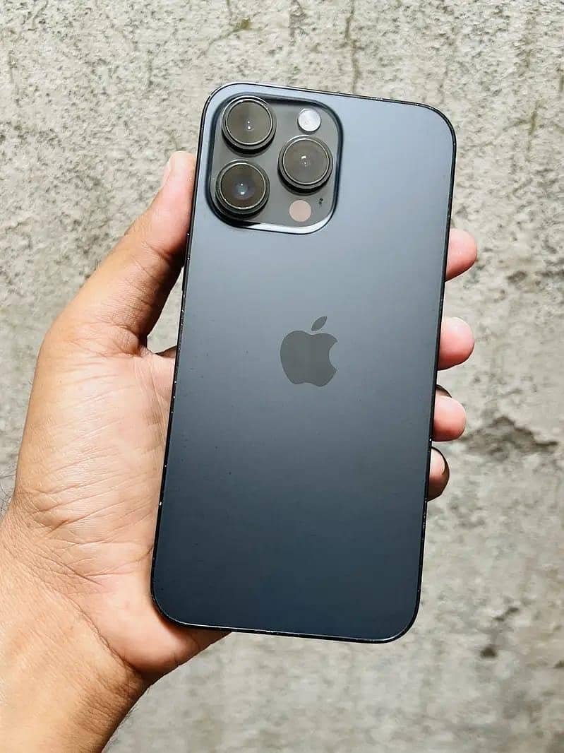 Apple iPhone 14 Pro Max 0