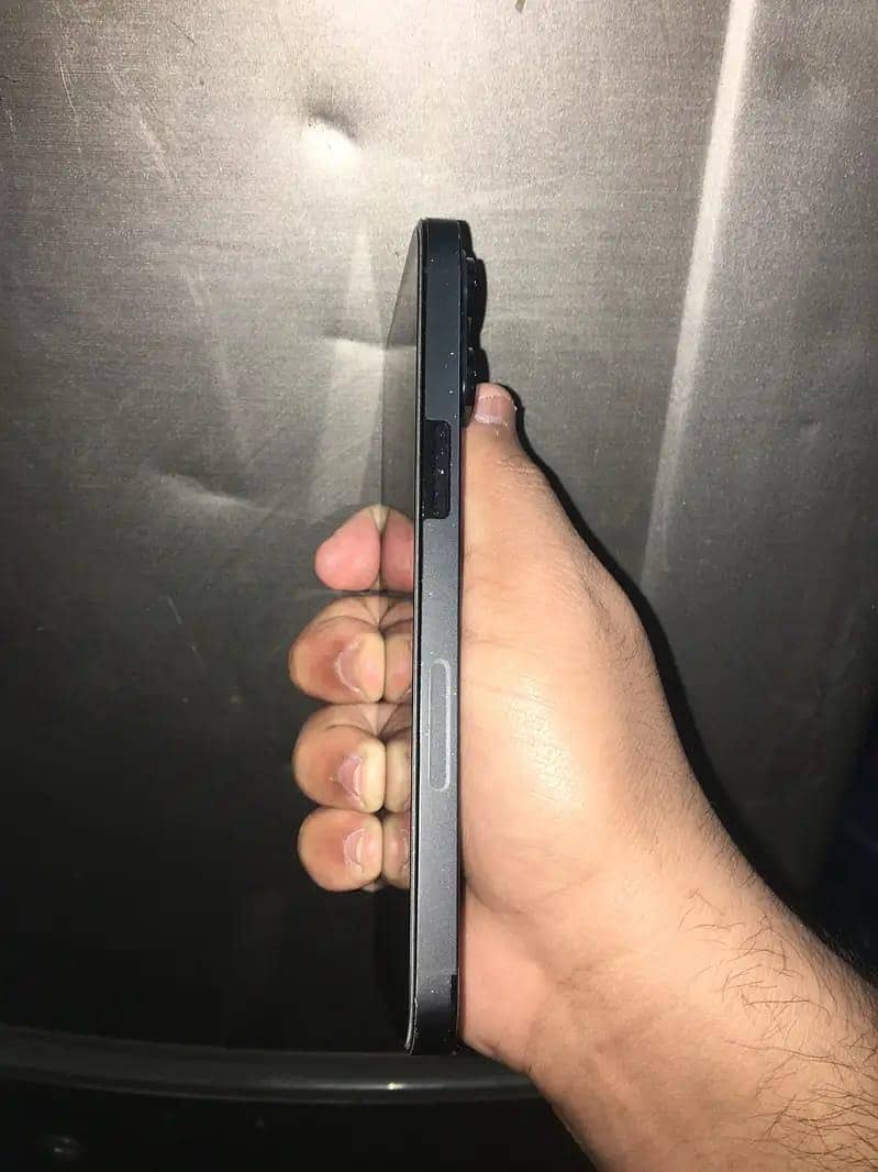 Apple iPhone 14 Pro Max 6