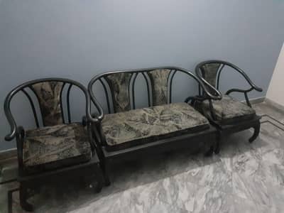4 SEATER SOFA SETTY