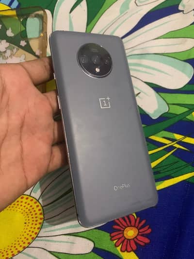 ok mobile hai koi fault nhi PTA Approved hai 8/128 jb hai