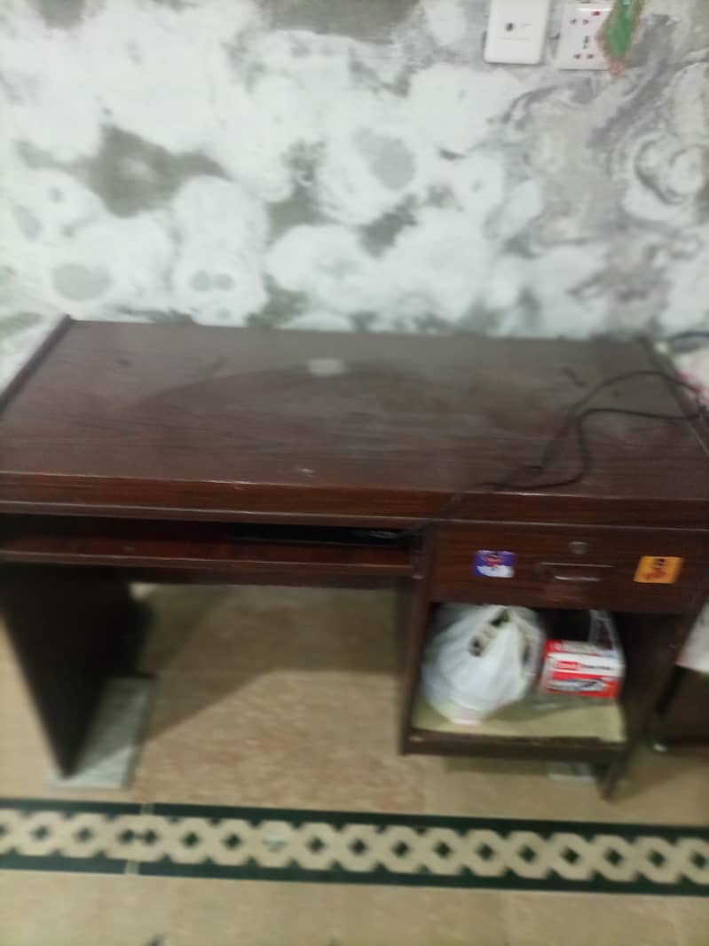 Computer table with chair. 2