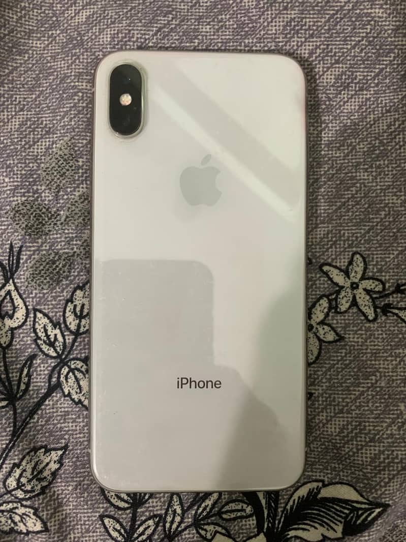 Apple iPhone X 4