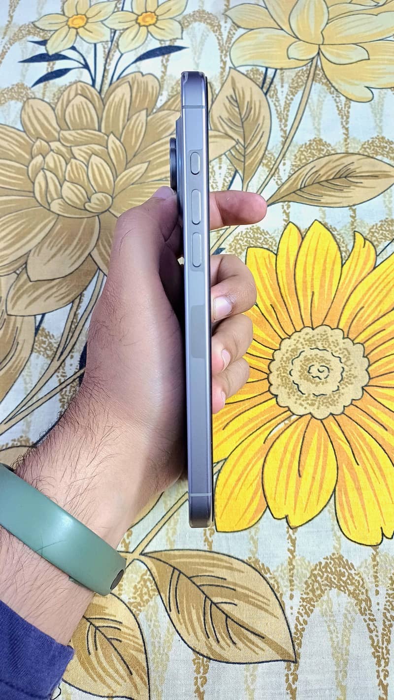 Iphone 16 Pro Max 3