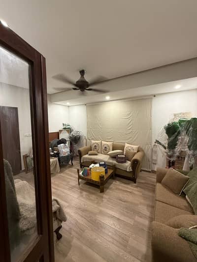 FURNISHED 3 BEDROOM APARTMENT AVAILABLE FOR RENT