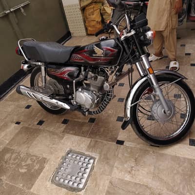 Honda 125. orignal condition total genion