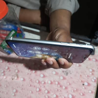 I phone 11