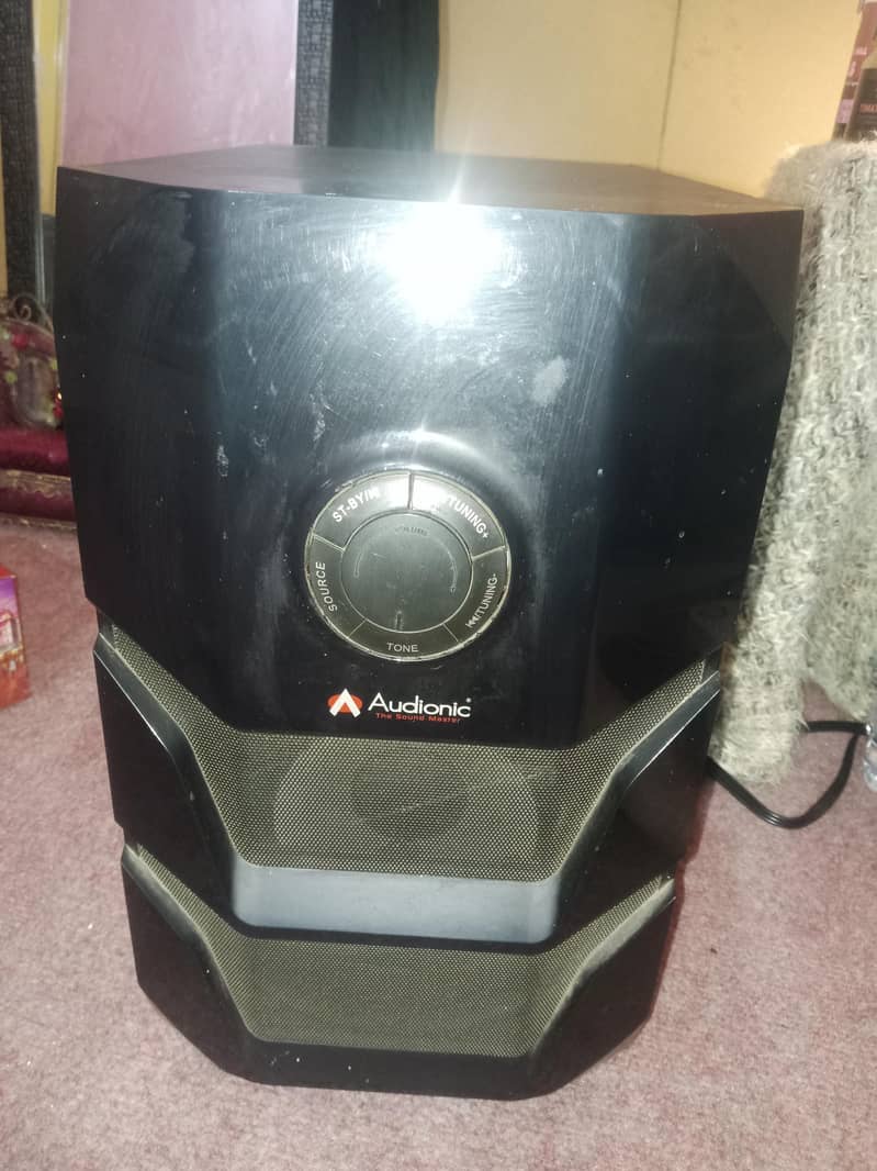 audionic amplifier plus speaker 0