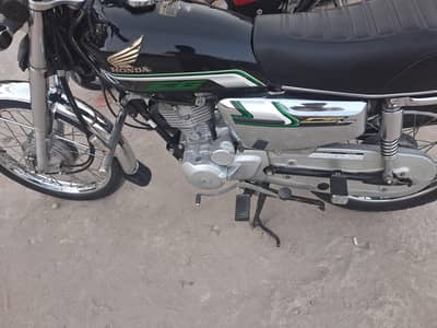 125s self start only 15000 km driven orginal