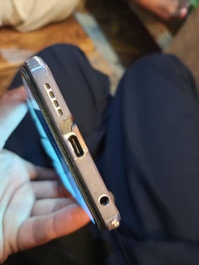 Infinix Hot 50i