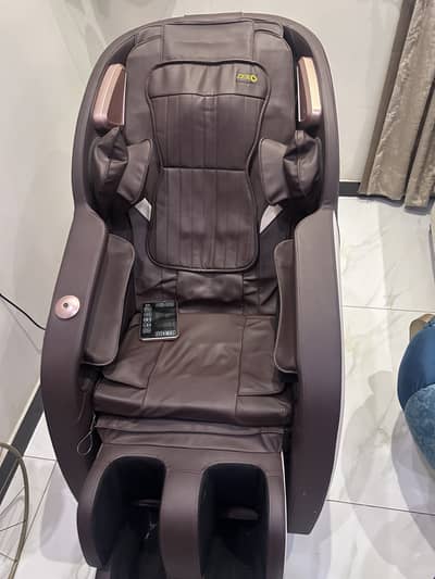 Zero gravity massage chair available for sale