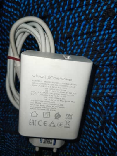 Vivo Original Charger 90watt with original cable . . 03424793605