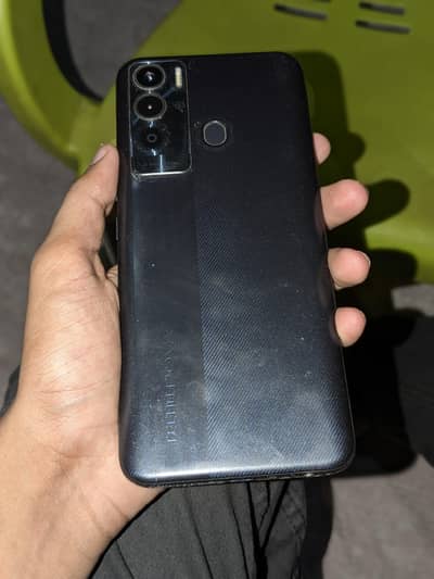 techno pova neo