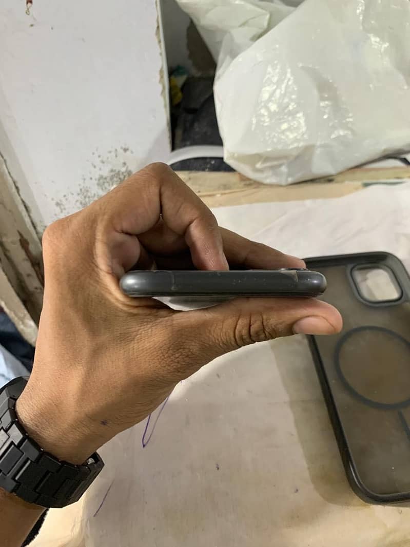 Iphone 11 jv 0