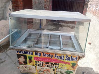 salad bar counter