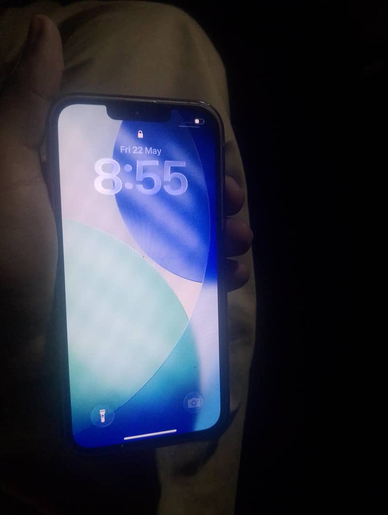 Apple iPhone 13 1