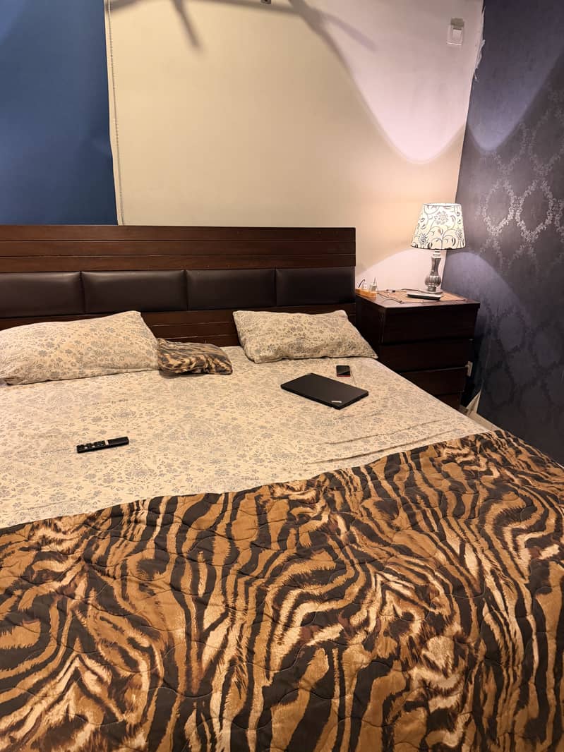 Bed with side table and mirror 1