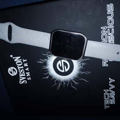 SWESTON prestige smart watch silver colour