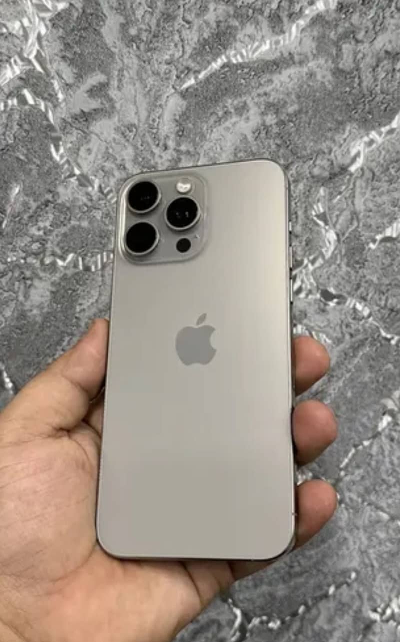 15 pro max 1