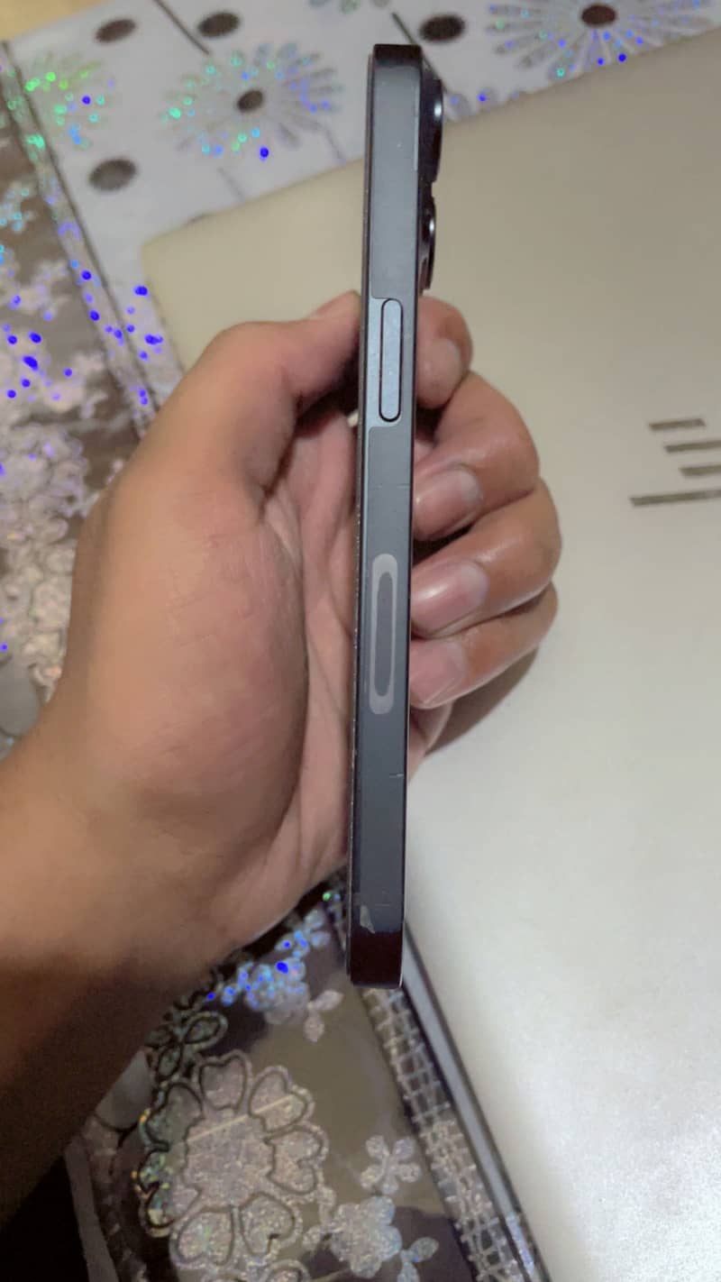 Iphone 14 3