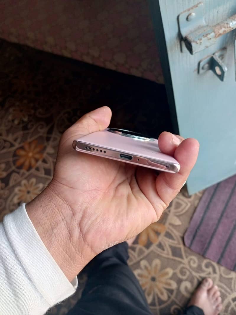 Infinix Zero 40 4