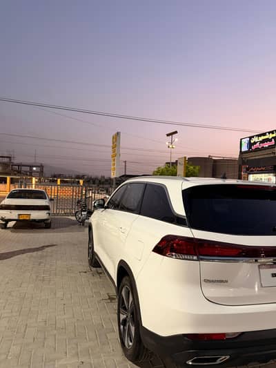Oshan x7 Future sense 5 seater