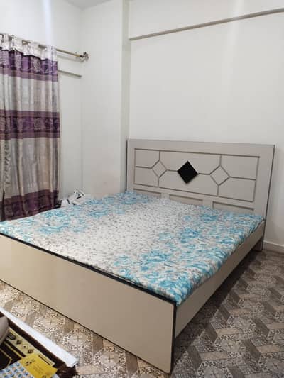 King Side Master Bed in dull off-white color