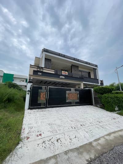 22 Marla House Is Available For Sale In G-15 Islamabad
