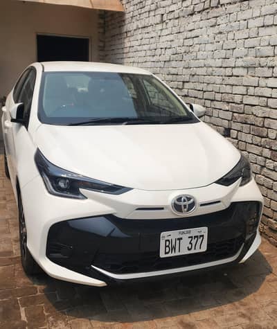 A-1 RENT CARS All vehicles available Lahore cantt