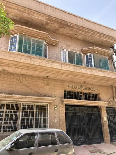 house for sale near dollmen hall Latifabad unit 2 baig mart