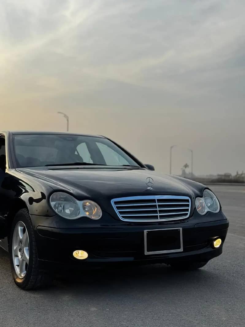 Benz 2001 Deisel 2200cc 2