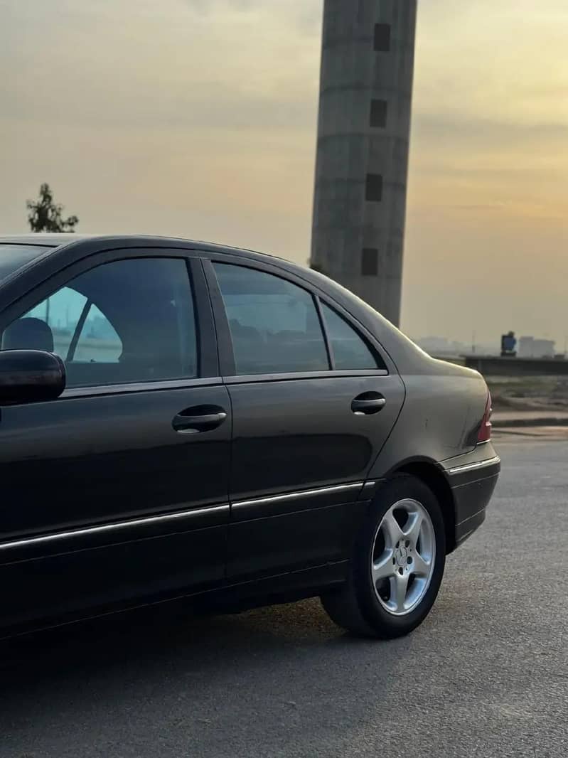 Benz 2001 Deisel 2200cc 5