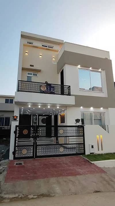 House Construction Services in Lahore | Grey Structure & Finishing