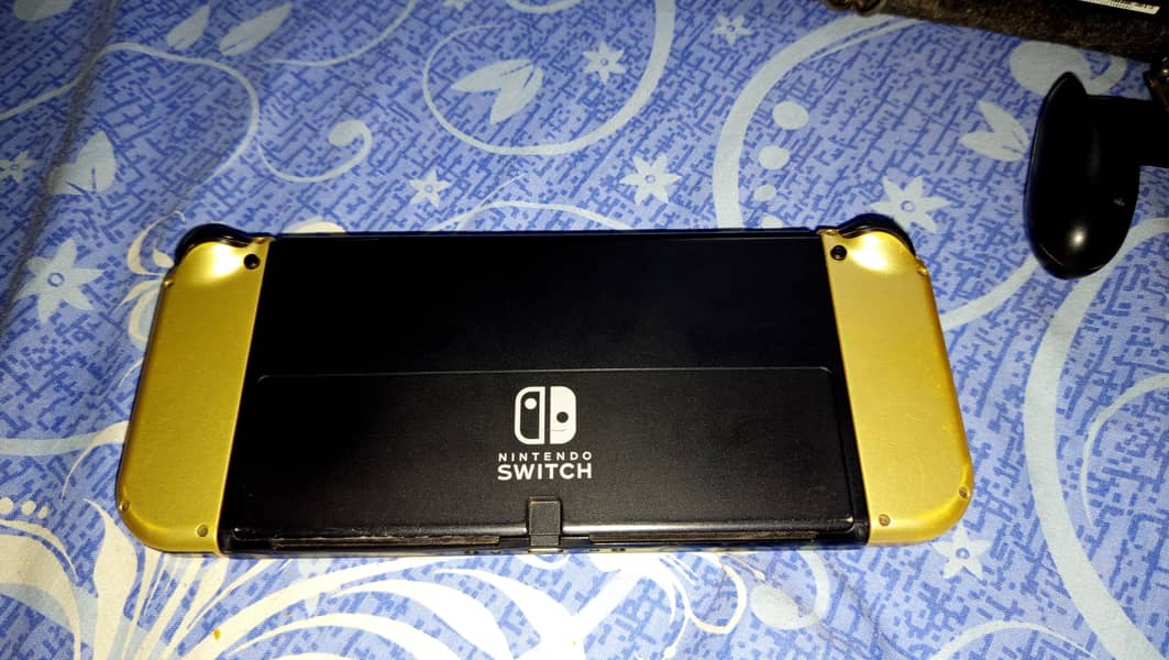 netendo switch oled 4