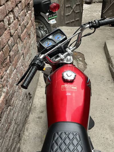 CG 125